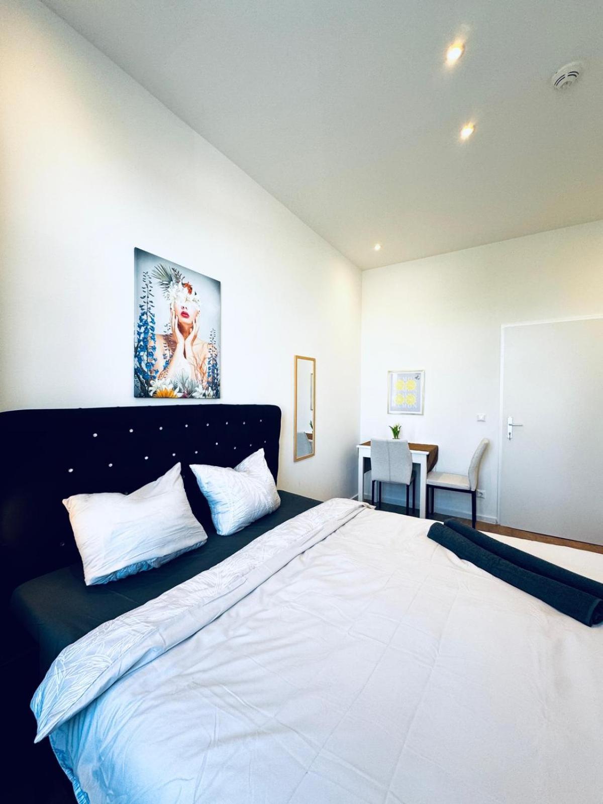 Spacious 3br Shared Near Kaufpark Alterlaa Apartment