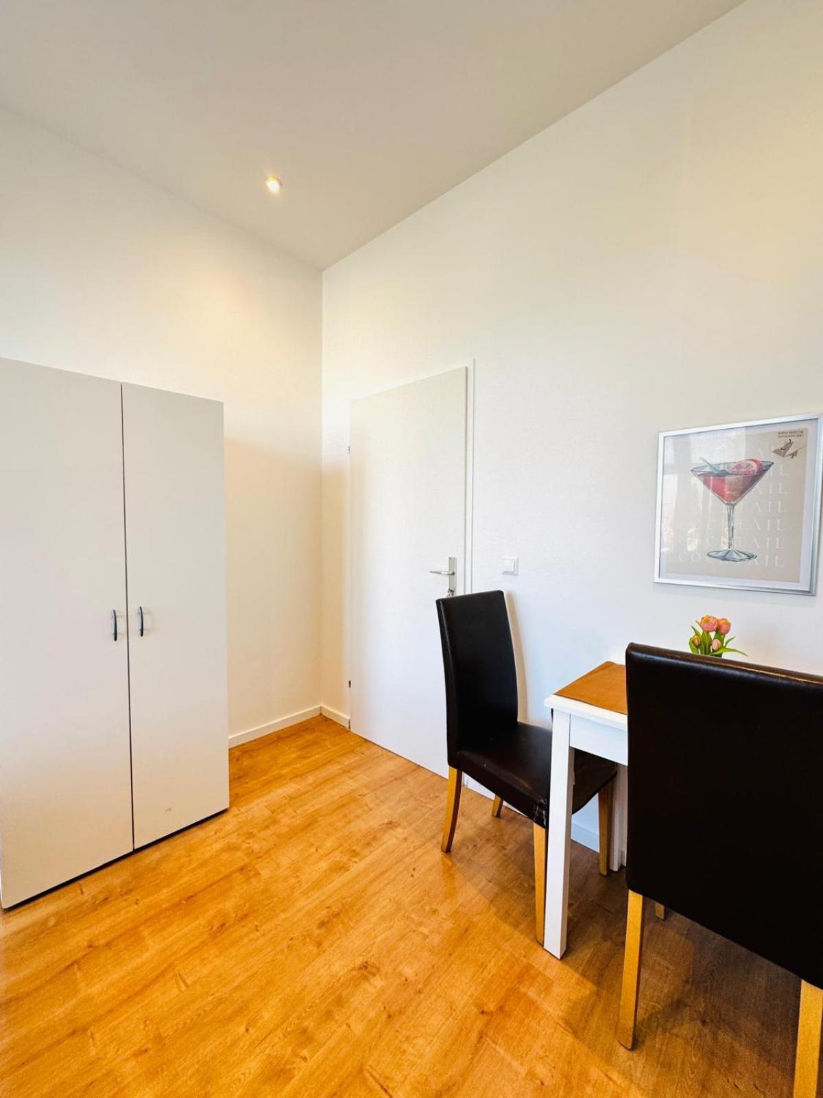 Spacious 3br Shared Near Kaufpark Alterlaa *